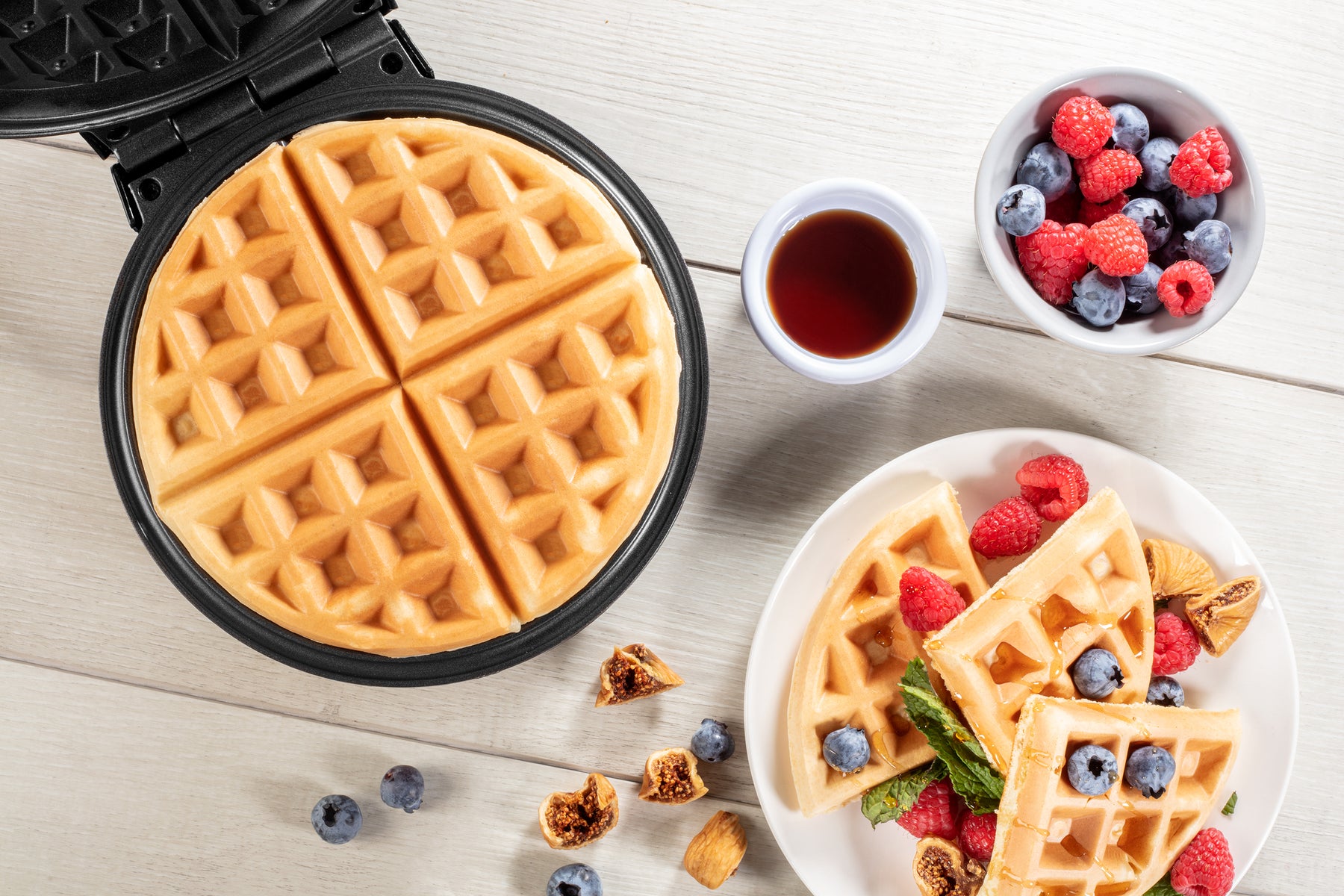 CucinaPro Snowflake 1 waffle Silver Stainless Steel Waffle Maker